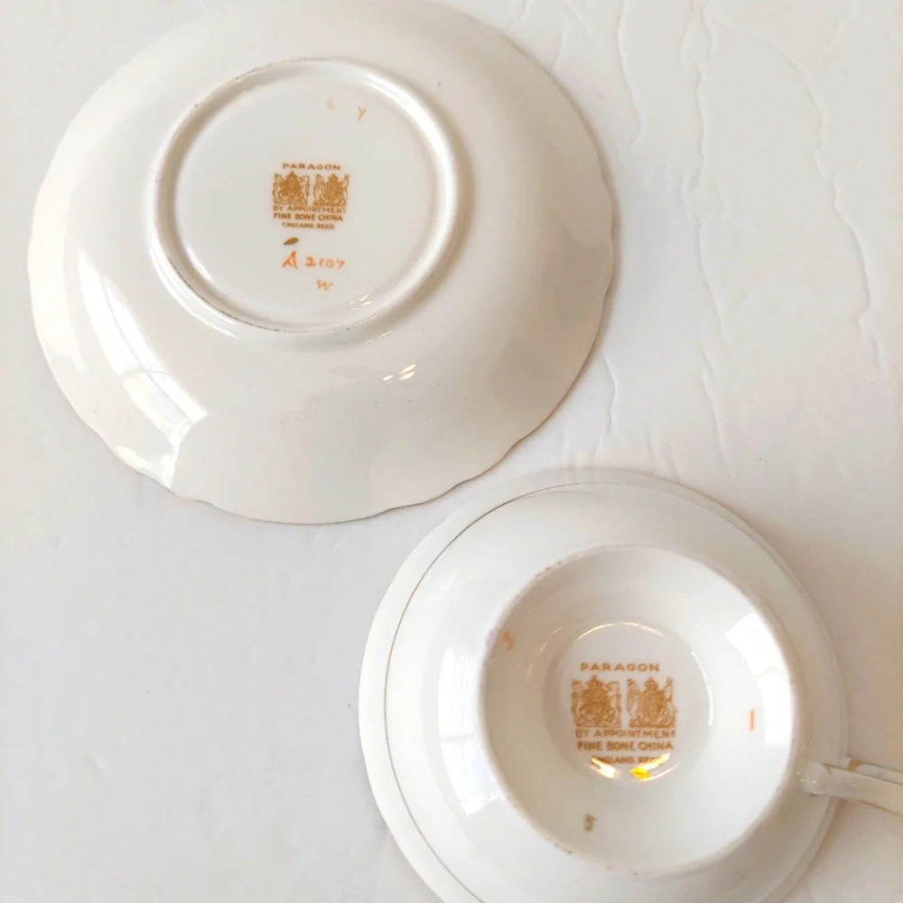 Paragon Pink Gold Filigree Tea Cup & Saucer - Picture 9 of 11